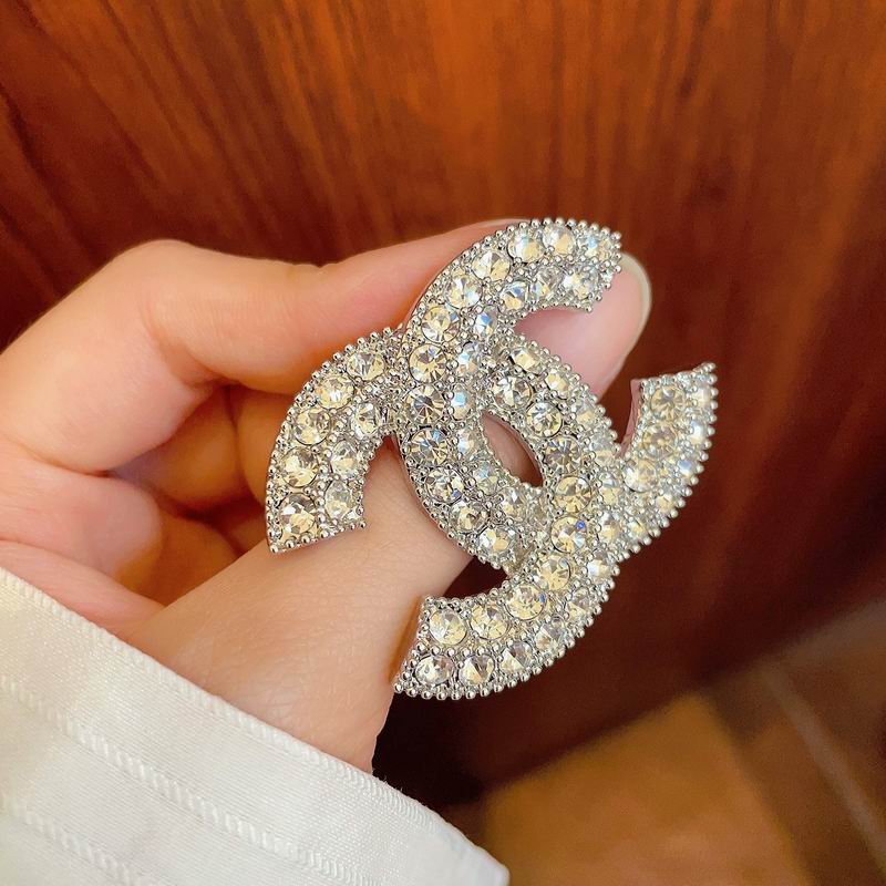 Chanel Brooch 03yxs148 (7)