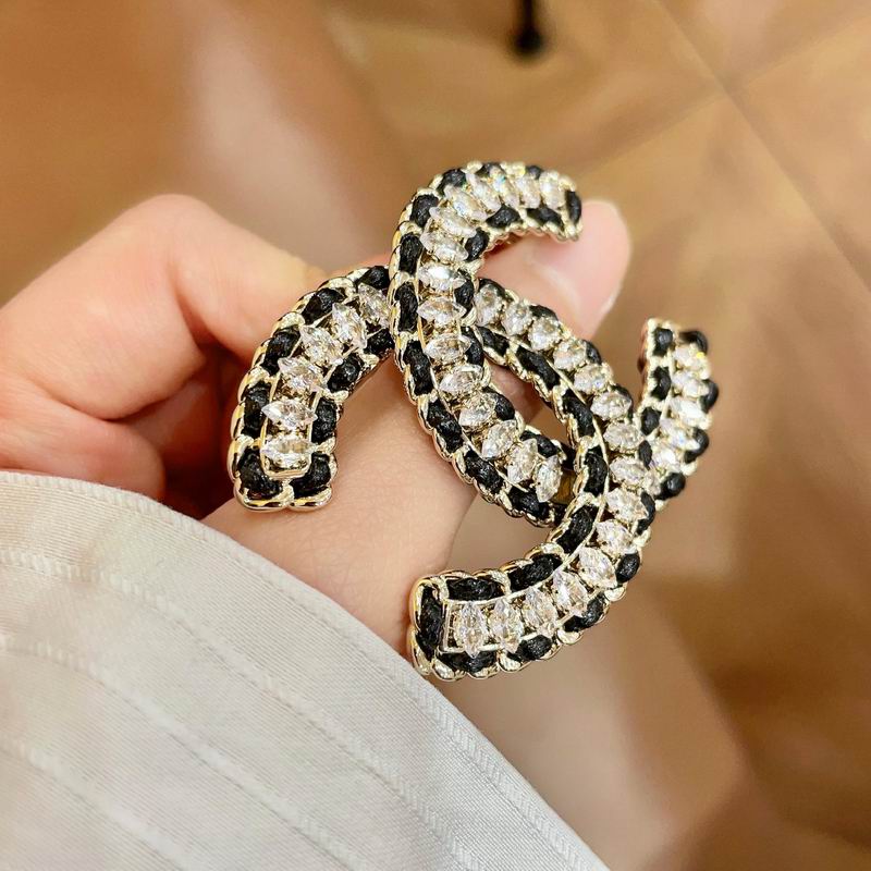 Chanel Brooch 03yxs151 (1)