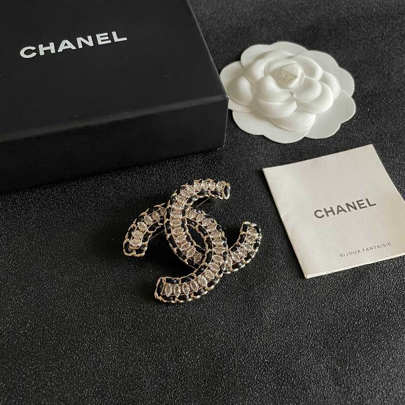 Chanel Brooch 03yxs151 (4)