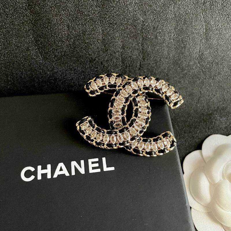 Chanel Brooch 03yxs151 (7)
