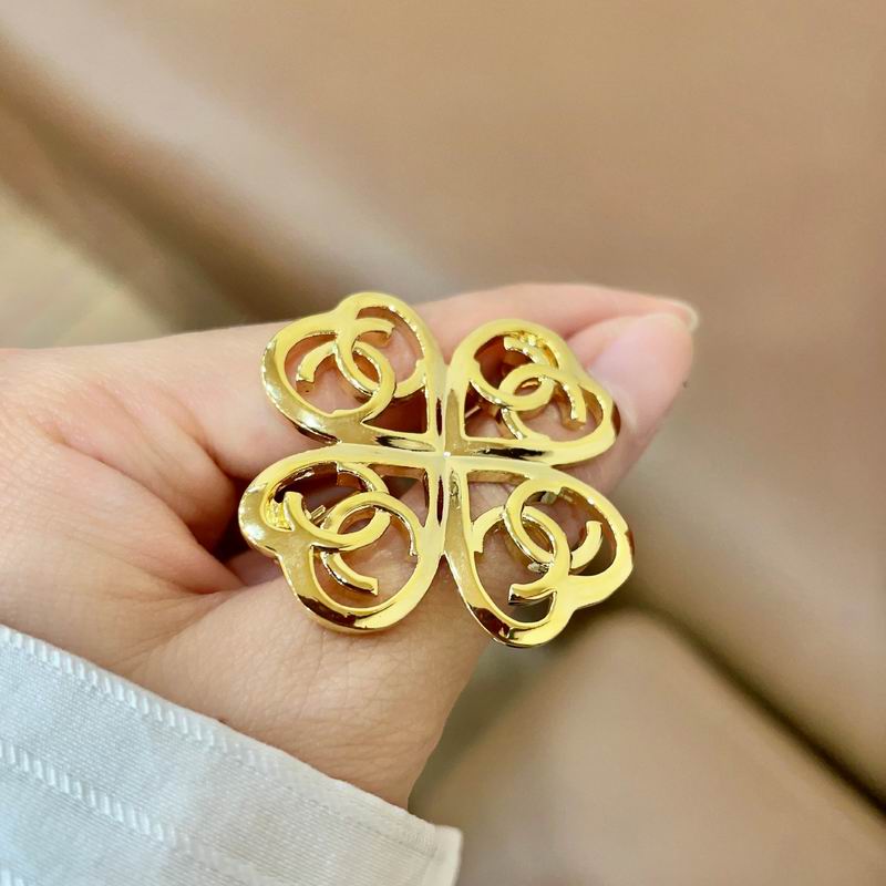 Chanel Brooch 03yxs152 (1)