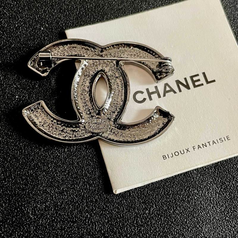 Chanel Brooch 03yxs153 (5)