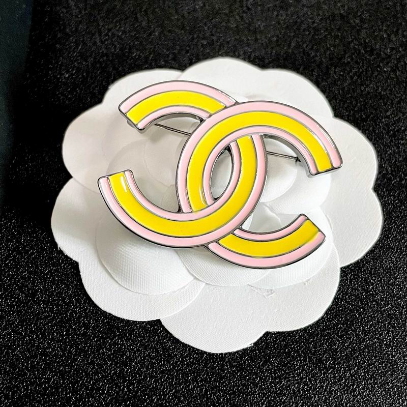 Chanel Brooch 03yxs153 (6)
