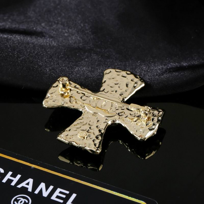 Chanel Brooch 03yxs154 (7)