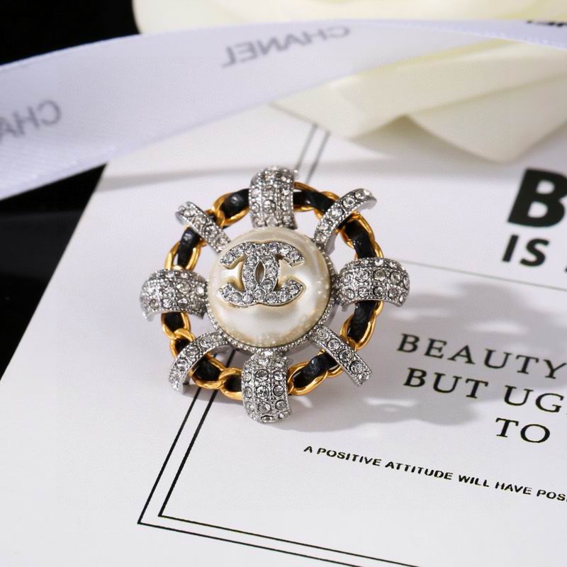 Chanel Brooch 03yxs156 (2)