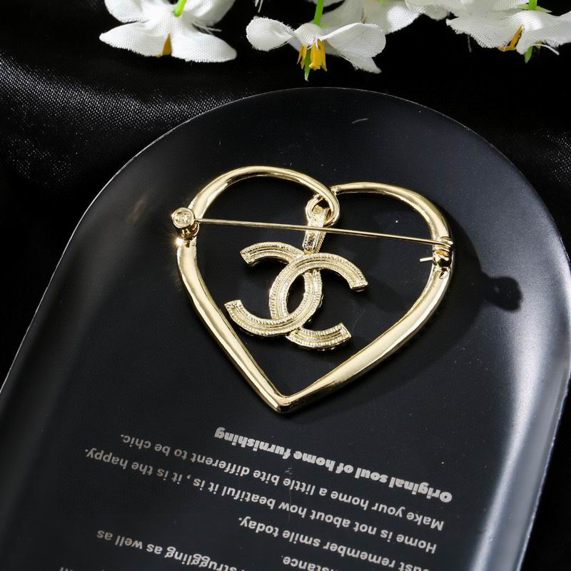 Chanel Brooch 03yxs157 (5)