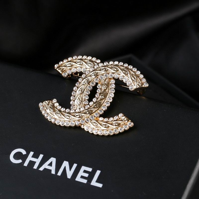 Chanel Brooch 03yxs162 (4)