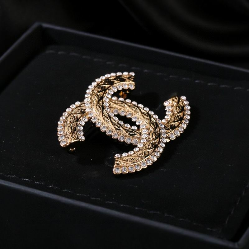 Chanel Brooch 03yxs162 (5)