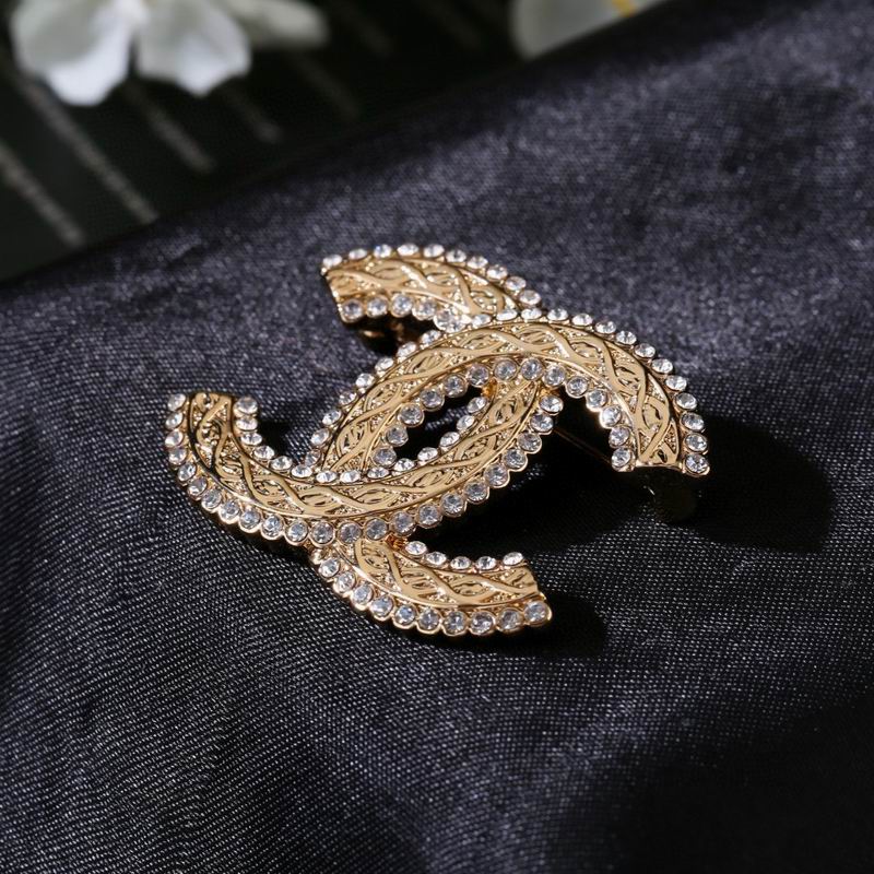Chanel Brooch 03yxs162 (6)
