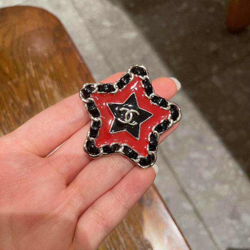 Chanel Brooch 03yxs165 (7)