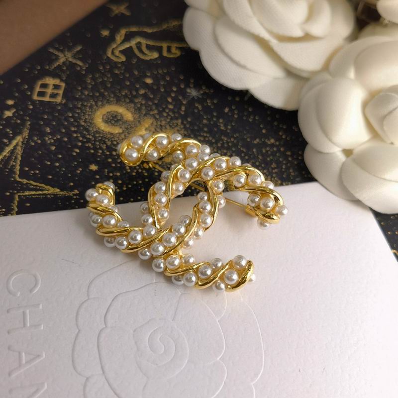 Chanel Brooch 03yxs167 (2)
