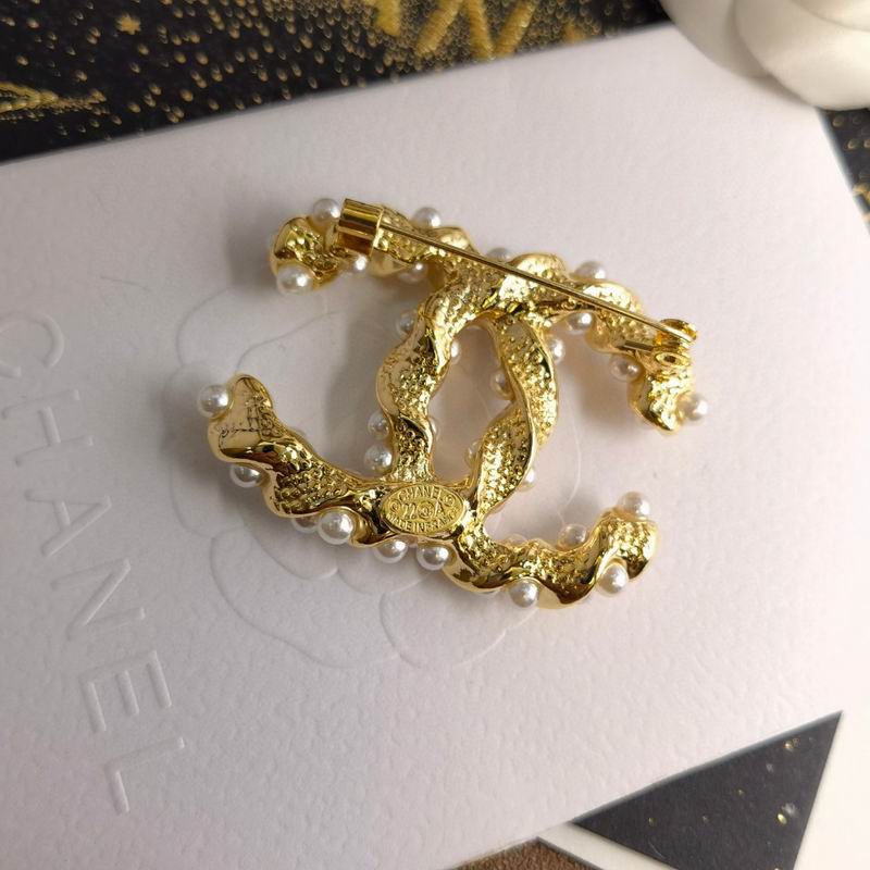 Chanel Brooch 03yxs167 (4)