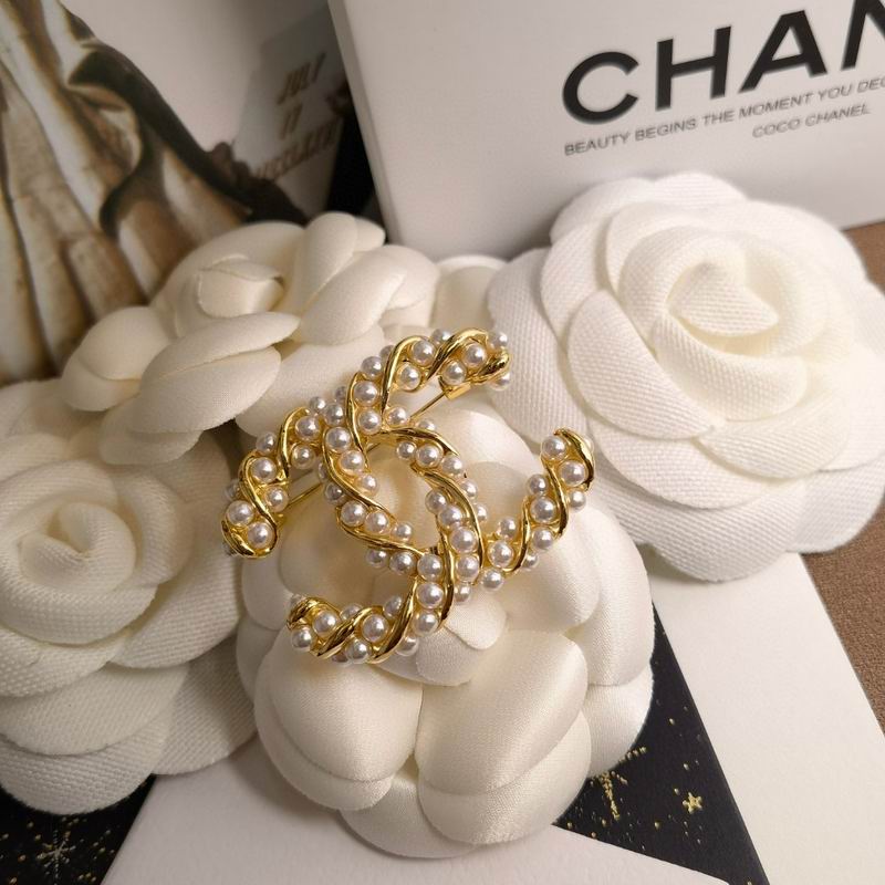 Chanel Brooch 03yxs167 (5)