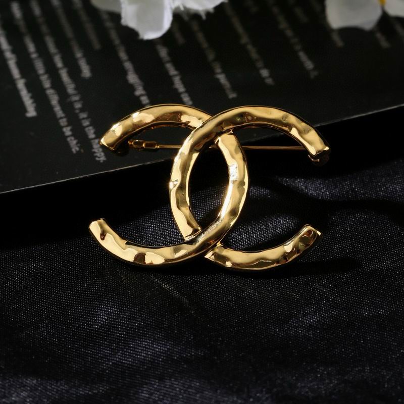 Chanel Brooch 03yxs170 (5)