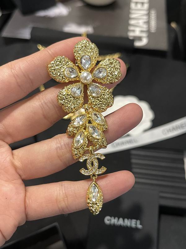 Chanel Brooch 03yxs173 (3)