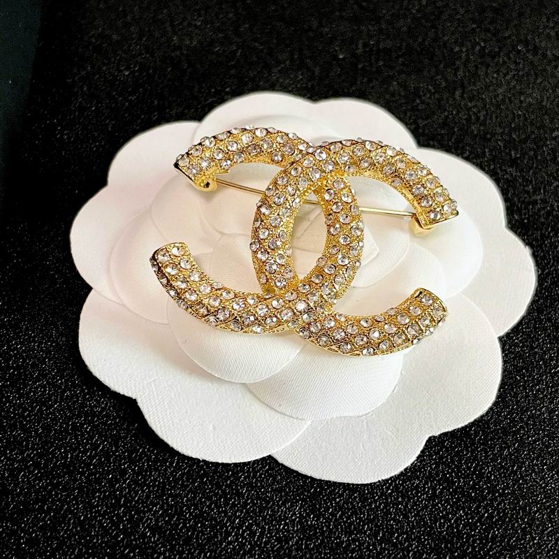 Chanel Brooch 03yxs174 (4)
