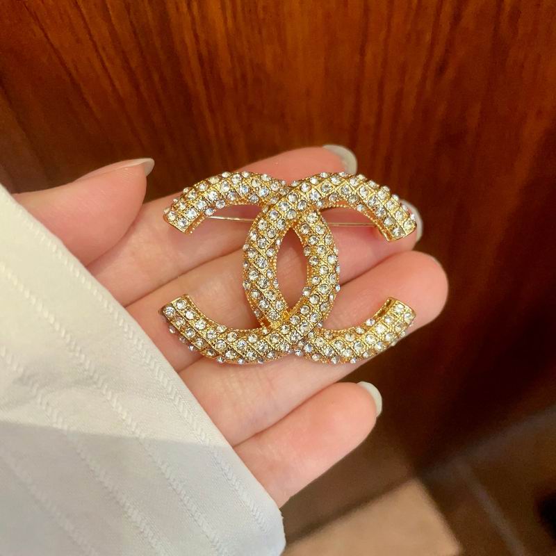 Chanel Brooch 03yxs174 (7)