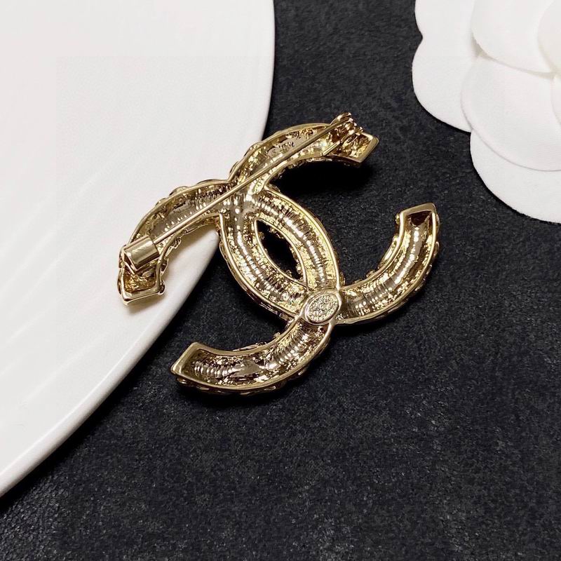 Chanel Brooch 03yxs176 (5)
