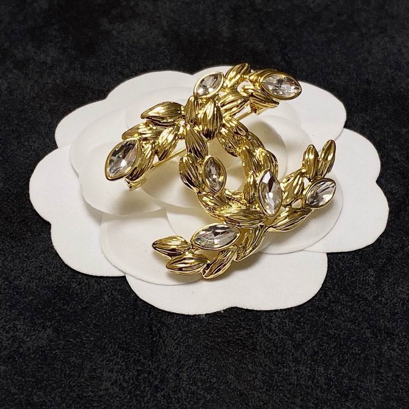 Chanel Brooch 03yxs178 (1)