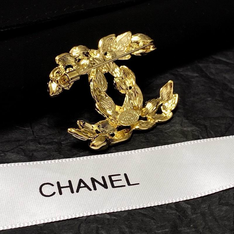 Chanel Brooch 03yxs178 (5)