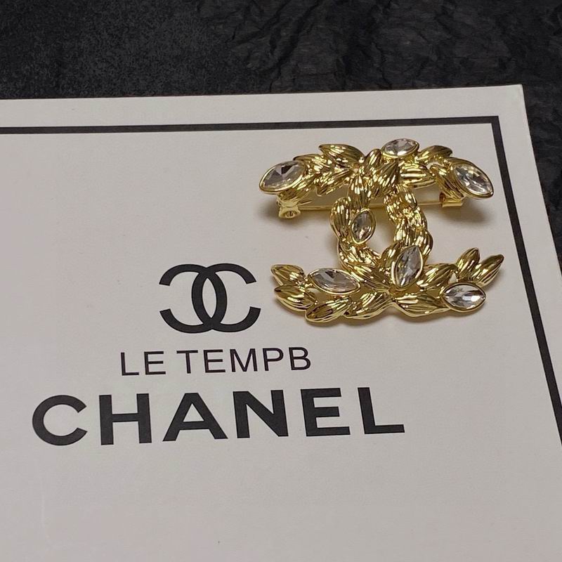Chanel Brooch 03yxs178 (6)