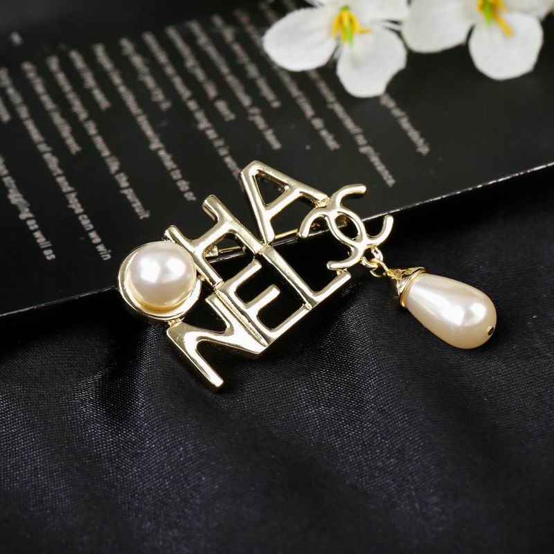 Chanel Brooch 03yxs181 (5)