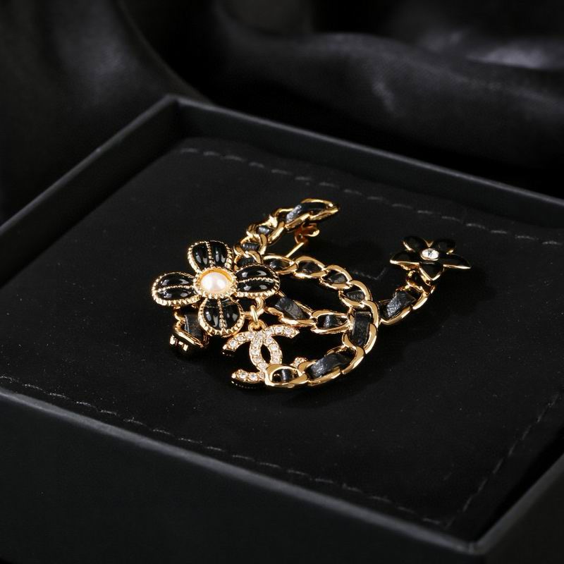 Chanel Brooch 03yxs184 (4)