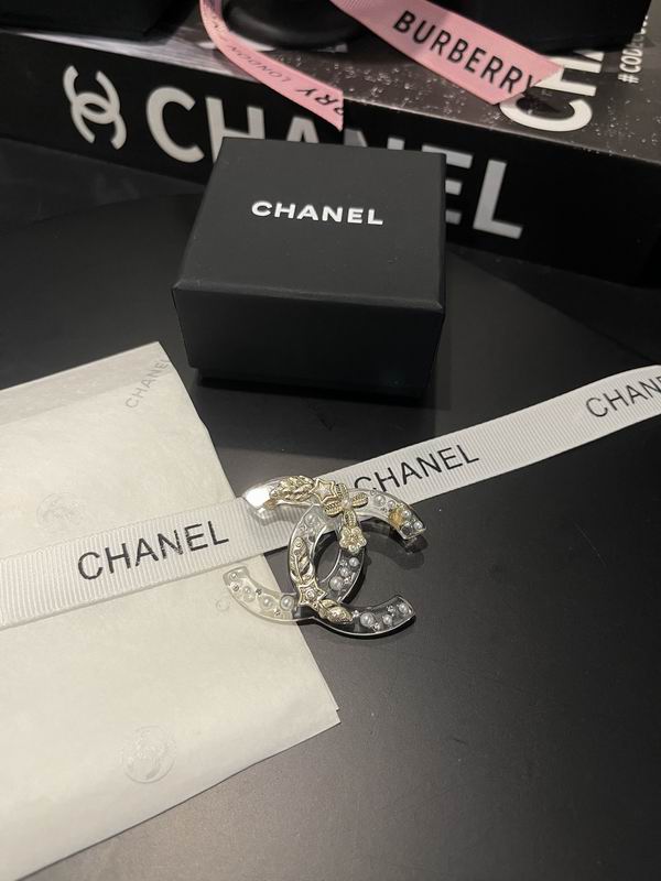 Chanel Brooch 03yxs186 (4)