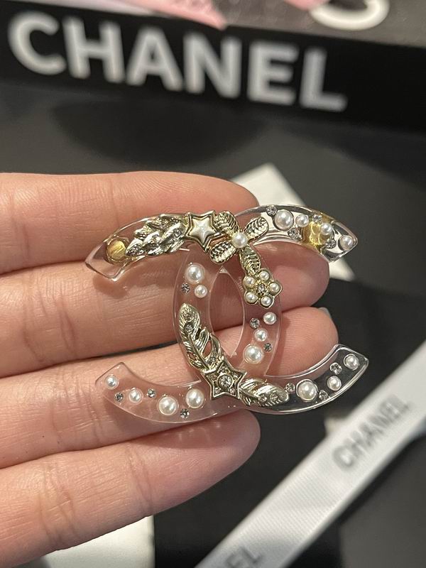 Chanel Brooch 03yxs186 (9)