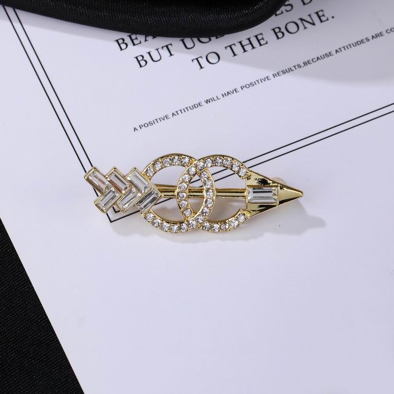 Chanel Brooch 03yxs195 (1)