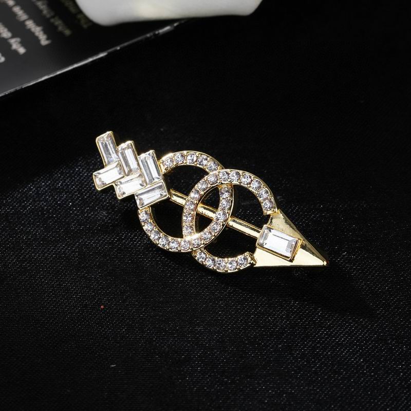 Chanel Brooch 03yxs195 (3)