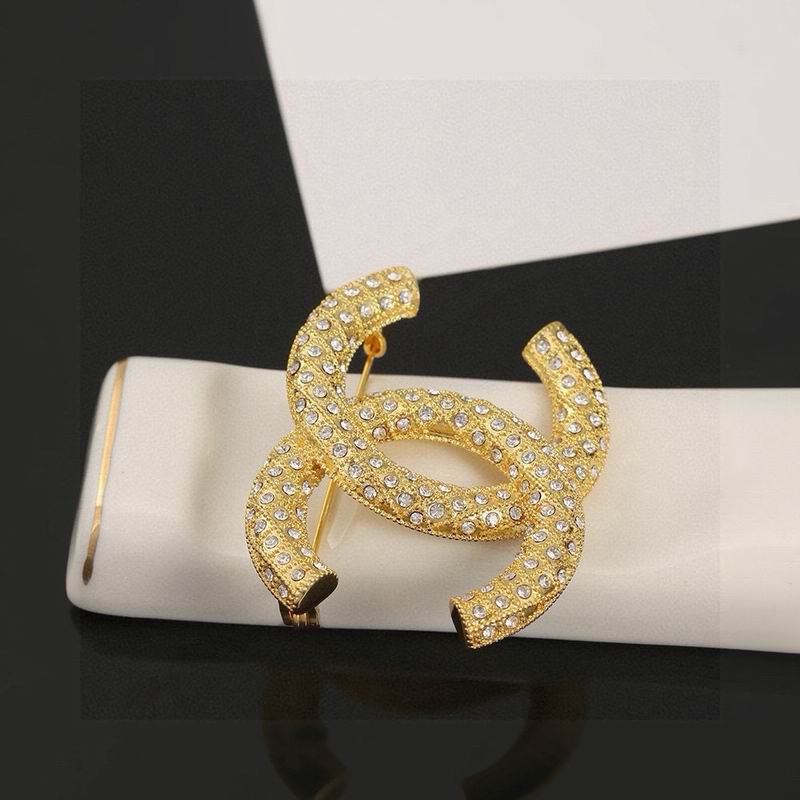 Chanel Brooch 03yxs198 (3)