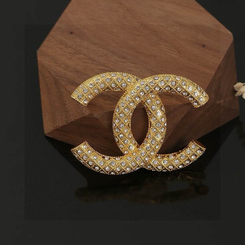 Chanel Brooch 03yxs198 (4)