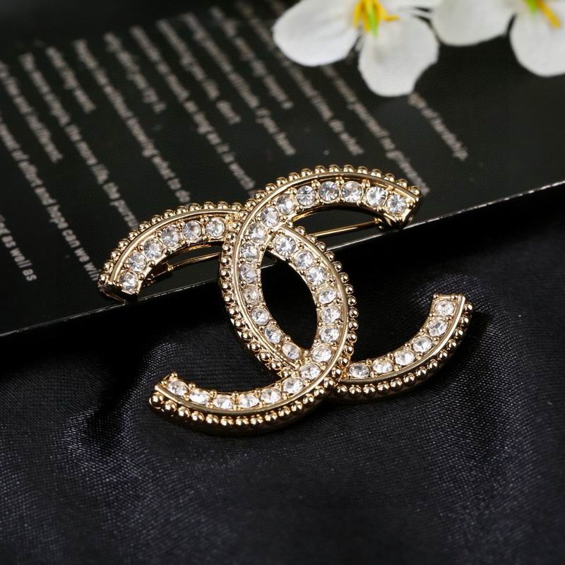 Chanel Brooch 03yxs209 (1)