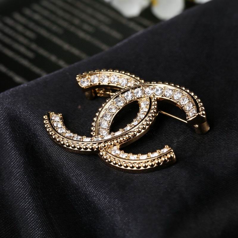 Chanel Brooch 03yxs209 (6)