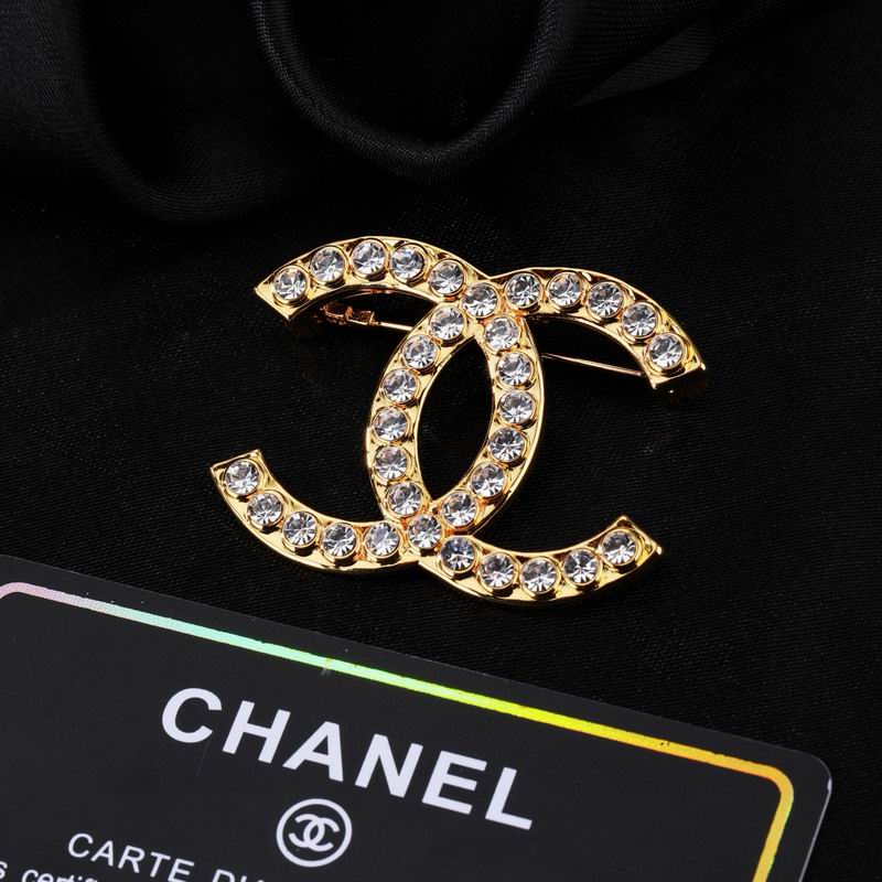Chanel Brooch 03yxs211 (5)