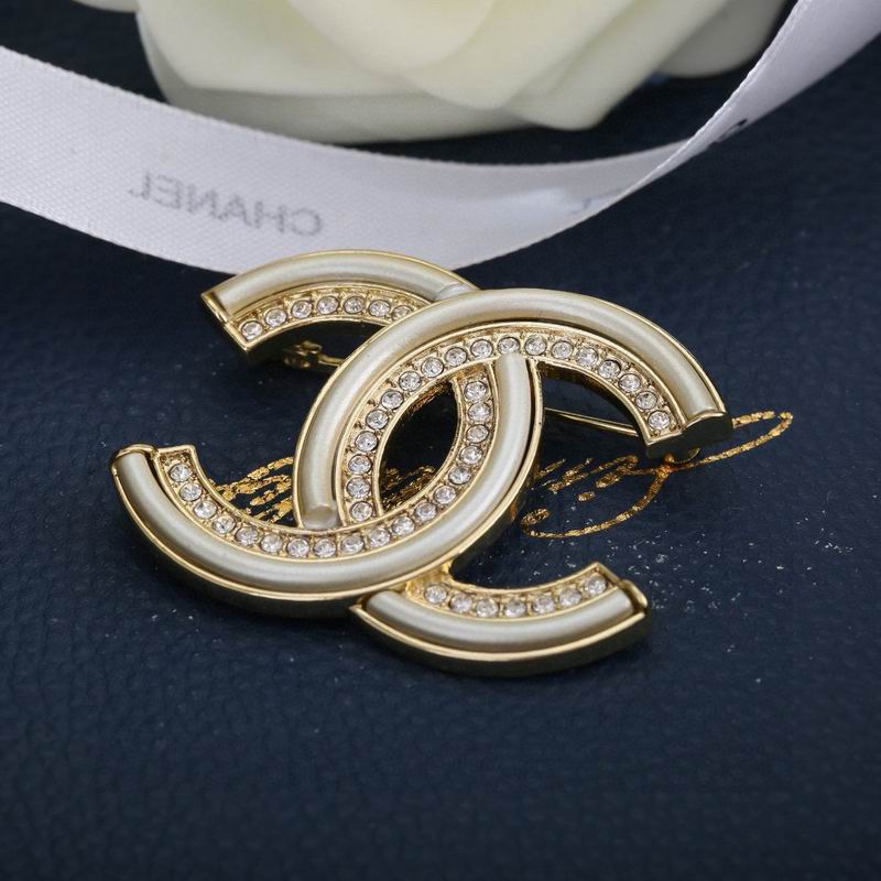 Chanel Brooch 03yxs212 (4)
