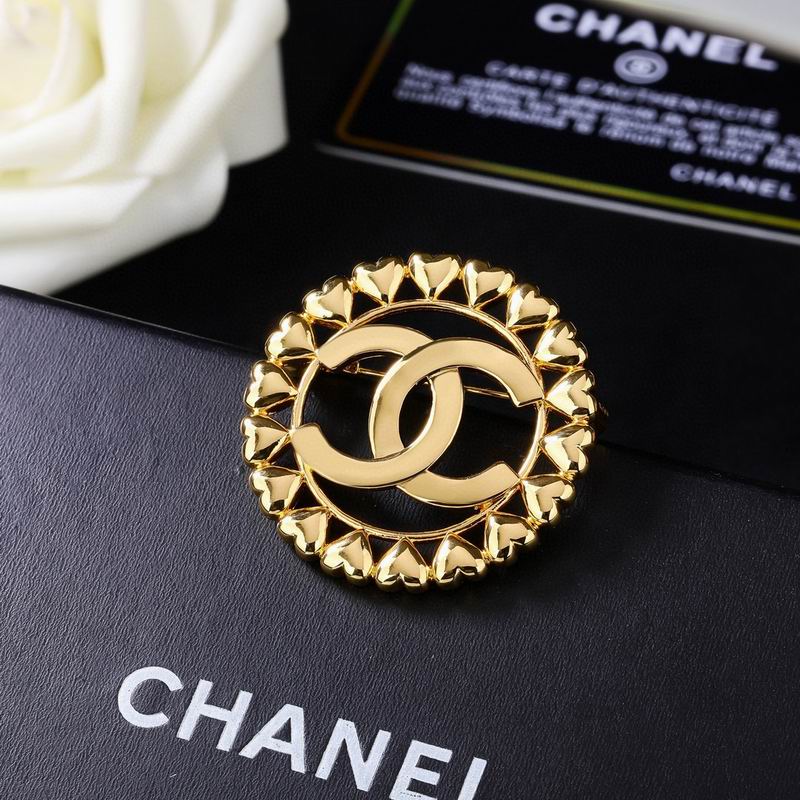 Chanel Brooch 03yxs217 (4)