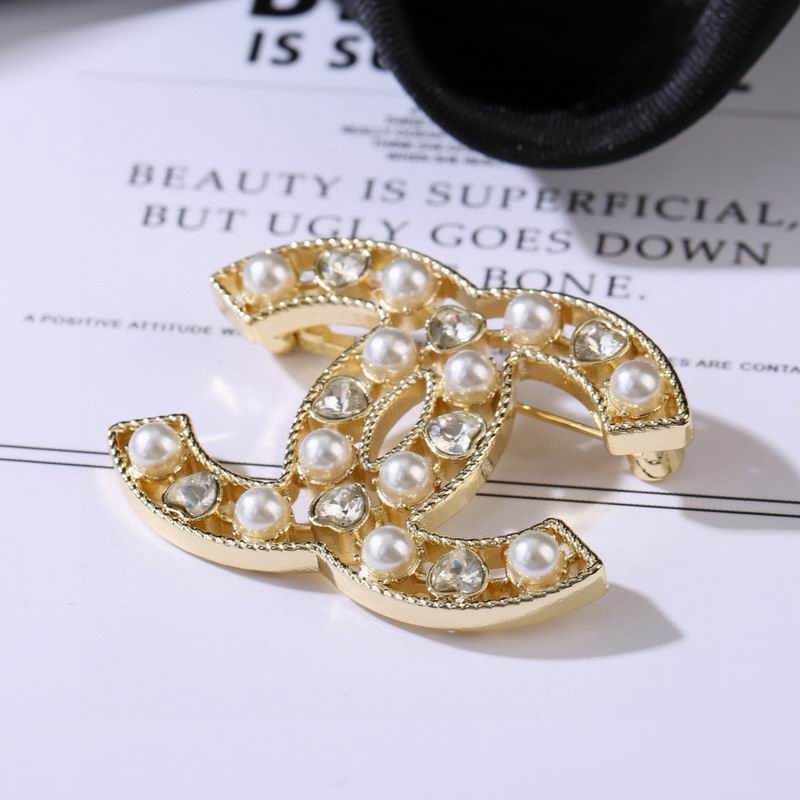 Chanel Brooch 03yxs218 (2)