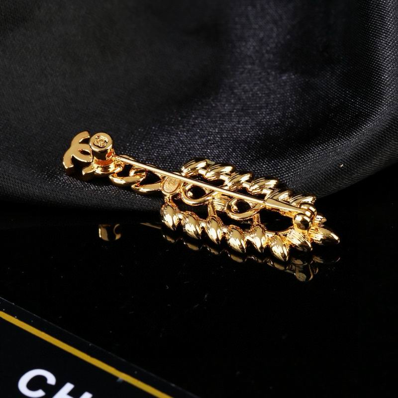 Chanel Brooch 03yxs219 (7)