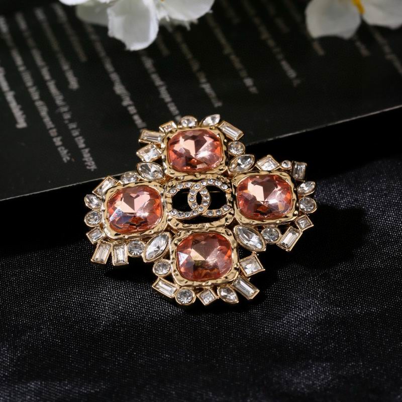 Chanel Brooch 03yxs225 (4)