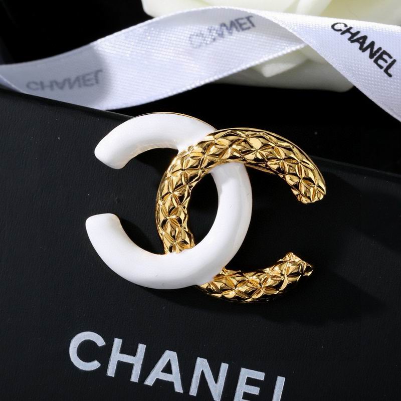 Chanel Brooch 03yxs227 (4)