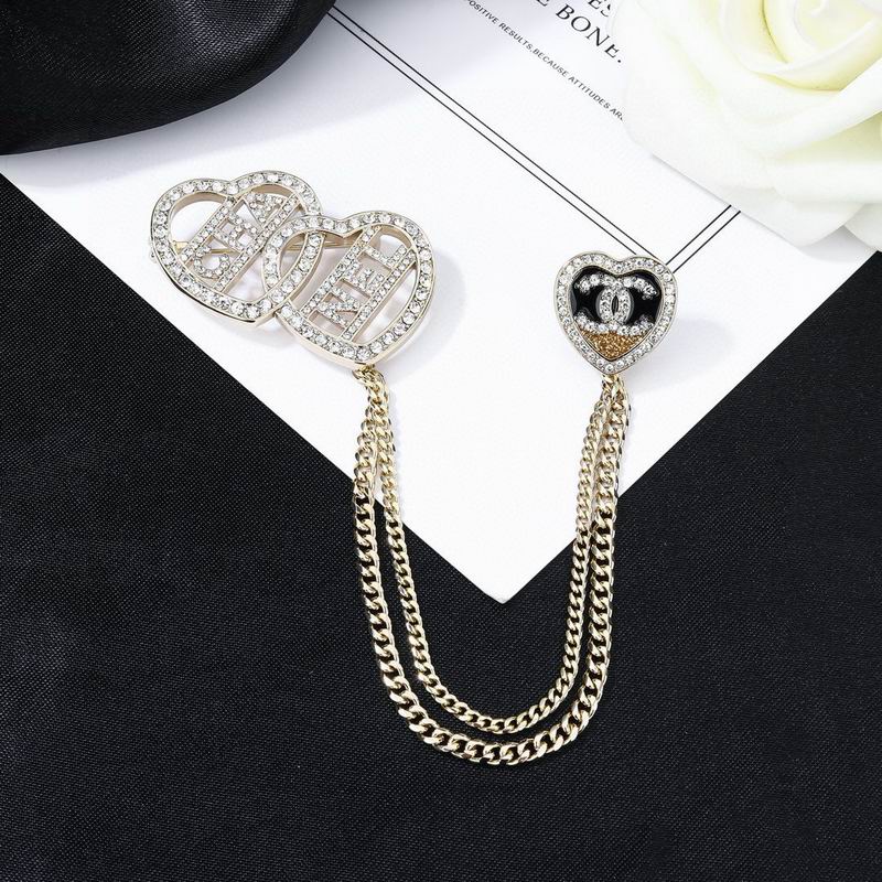 Chanel Brooch 03yxs228 (2)