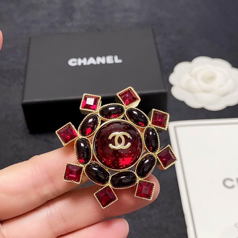 Chanel Brooch 03yxs233 (6)