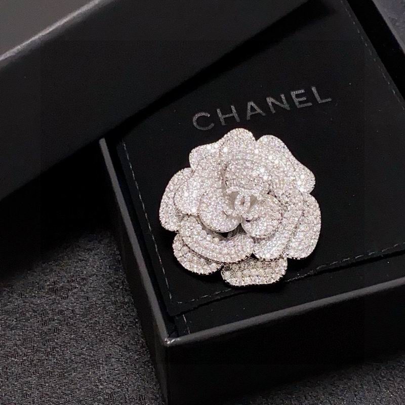 Chanel Brooch 03yxs235 (4)