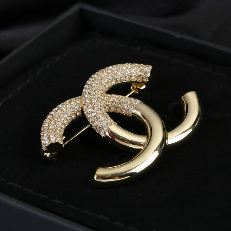 Chanel Brooch 03yxs241 (3)