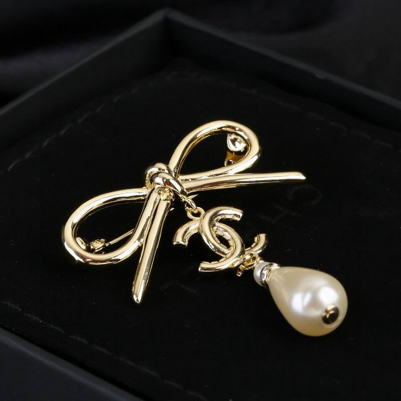 Chanel Brooch 03yxs245 (4)