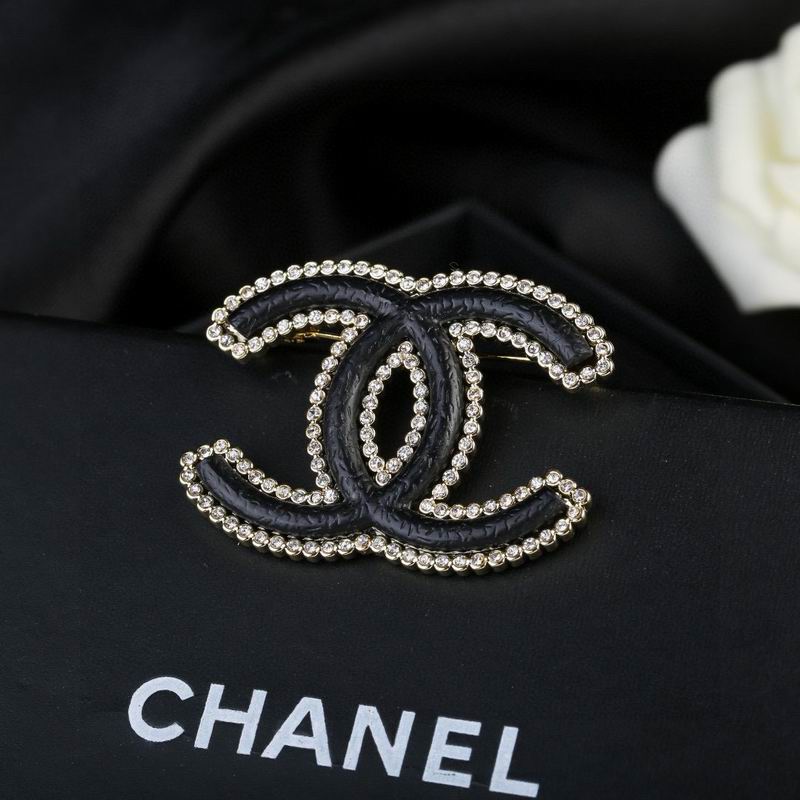 Chanel Brooch 03yxs247 (4)