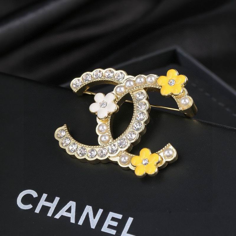 Chanel Brooch 03yxs254 (2)
