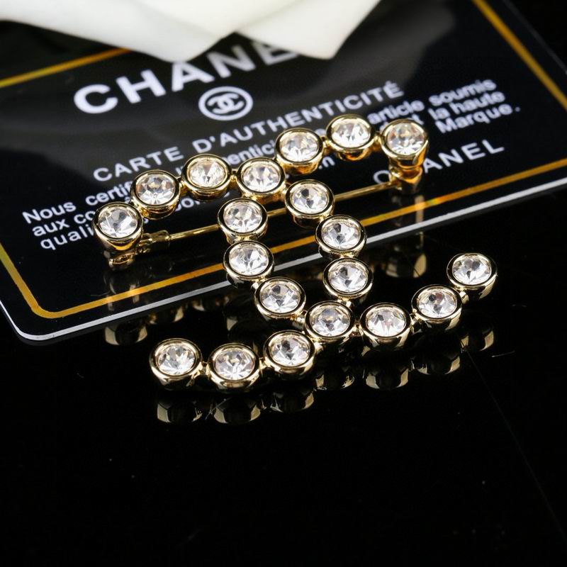 Chanel Brooch 03yxs255 (2)